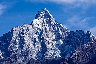 《刺客信条：影》新预告和截图 黑人武士大杀四方